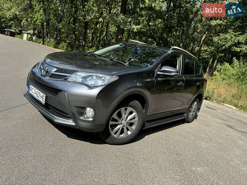 2013 toyota rav4