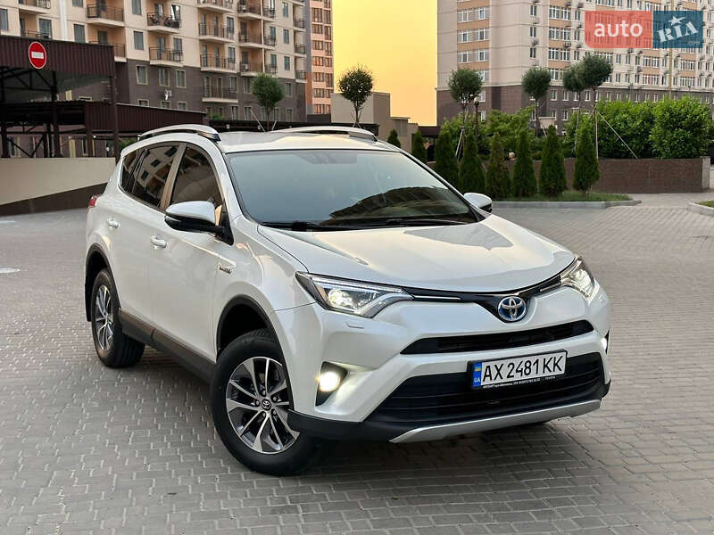 2016 toyota rav4