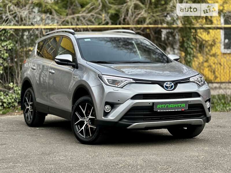 2017 toyota rav-4 hybrid