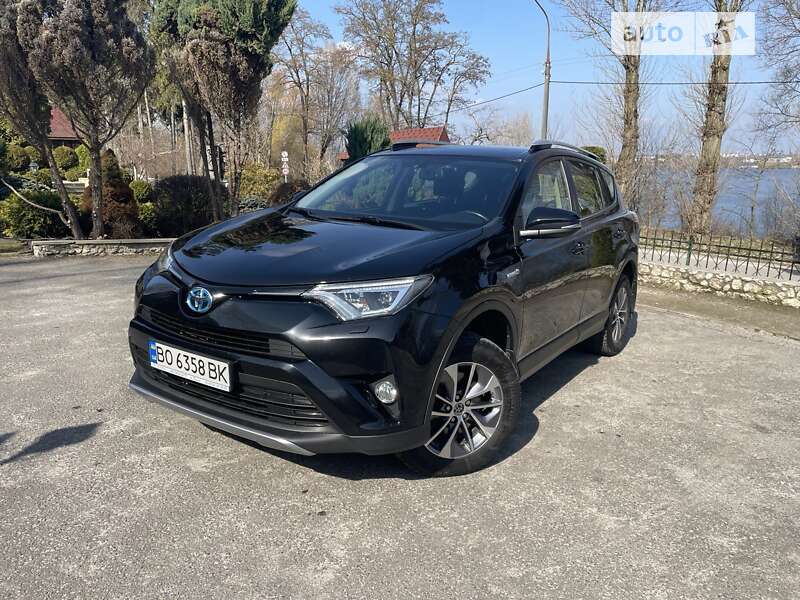 2017 toyota rav4
