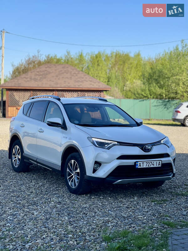 2016 toyota rav4