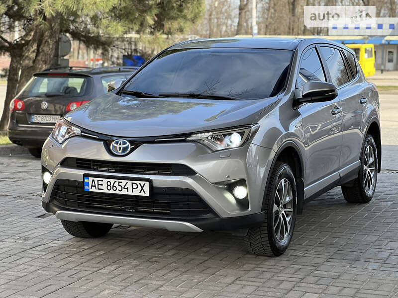 2018 toyota rav-4 hybrid
