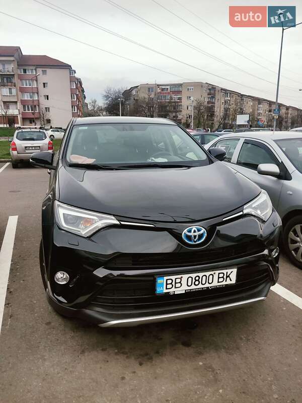2017 toyota rav-4 hybrid