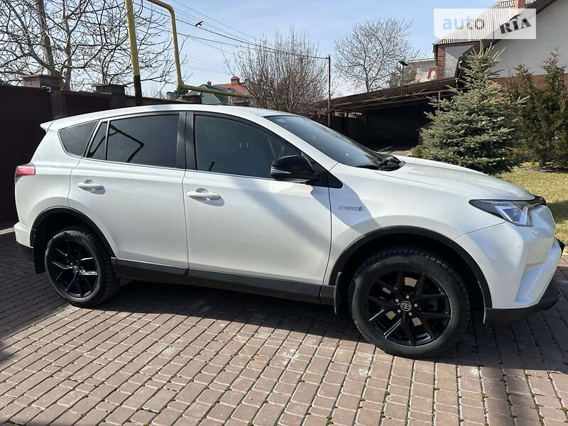2018 toyota rav4