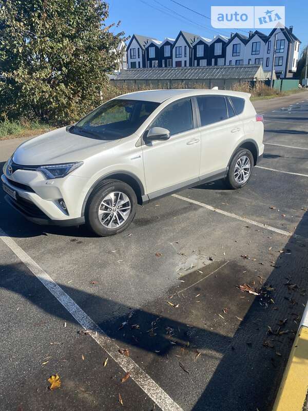 2017 toyota rav4
