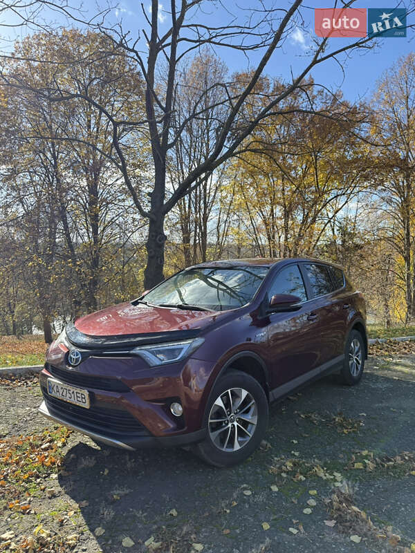 2017 toyota rav4