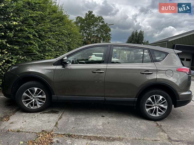 2017 toyota rav4