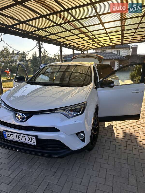 2018 toyota rav4