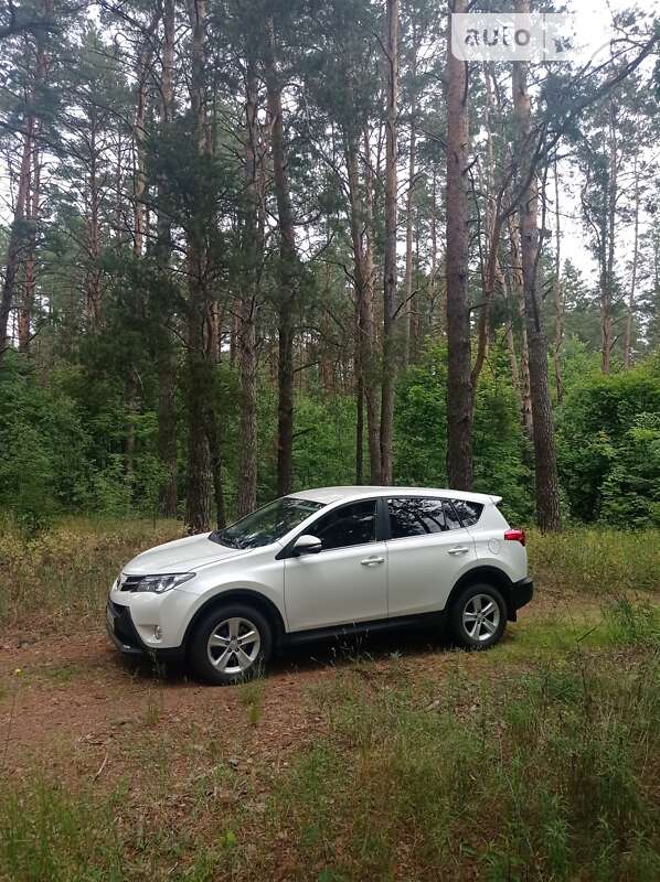 2013 toyota rav4