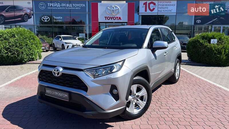2021 toyota rav4