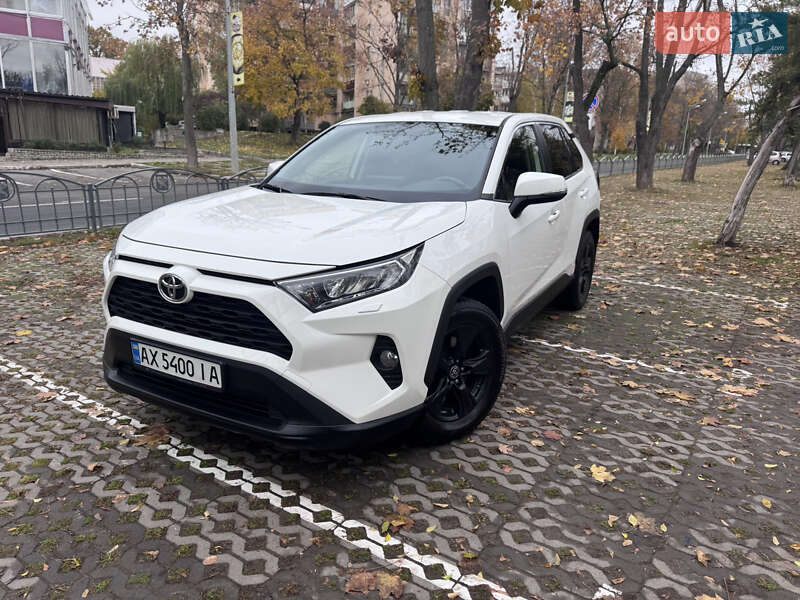 2021 toyota rav4