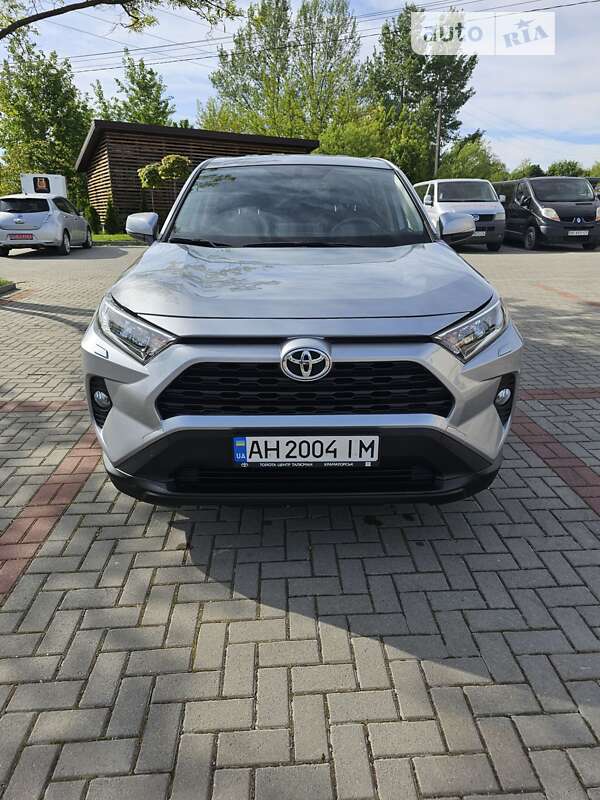 2021 toyota rav4