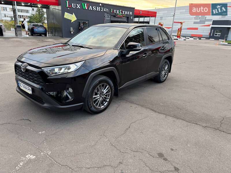 2020 toyota rav4