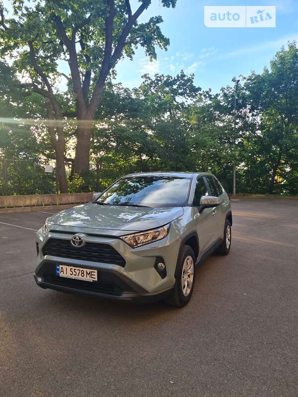 2020 toyota rav4