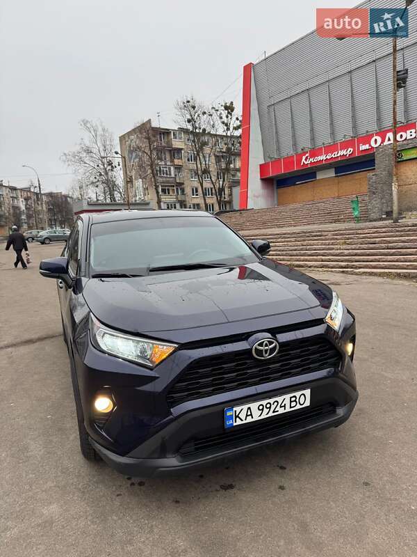 2021 toyota rav4