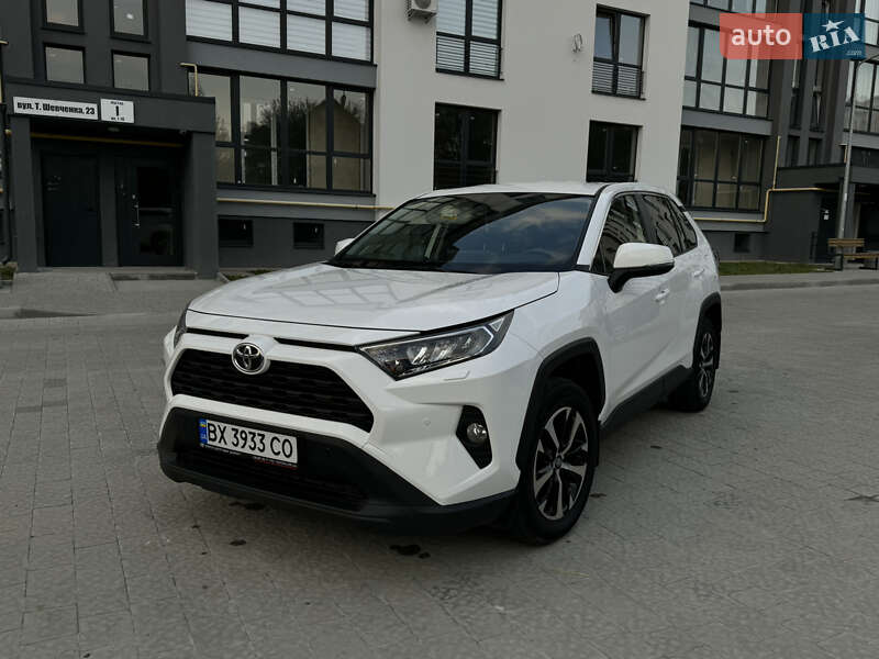 2020 toyota rav4