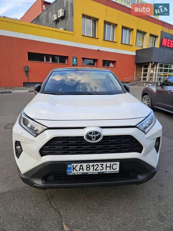 2020 toyota rav4