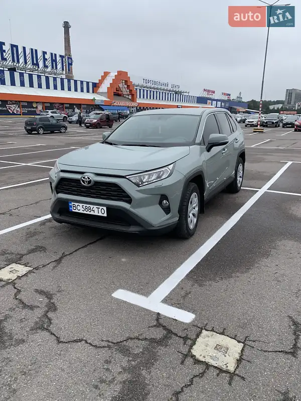 2020 toyota rav4