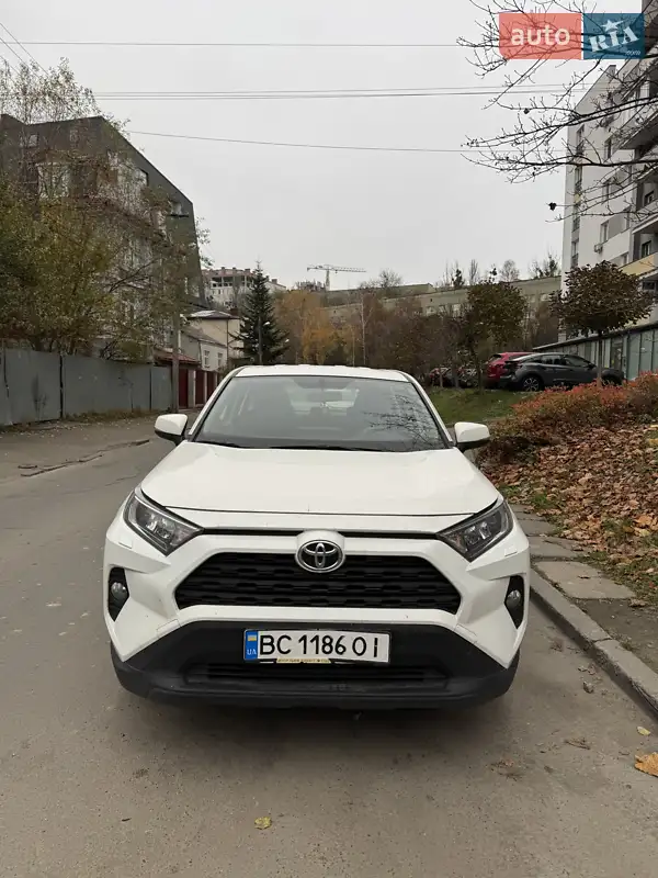 2020 toyota rav4