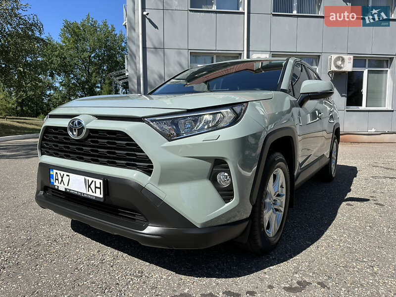 2021 toyota rav4