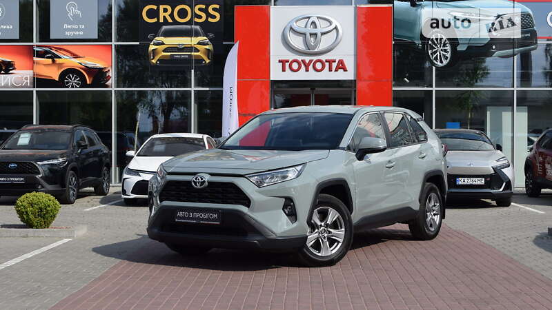 2022 toyota rav4