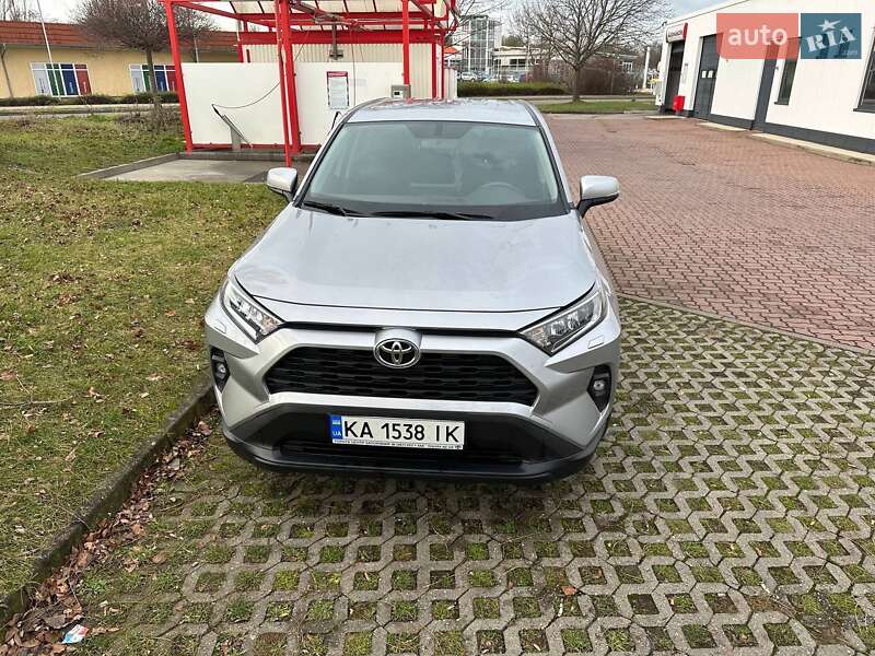 2022 toyota rav4