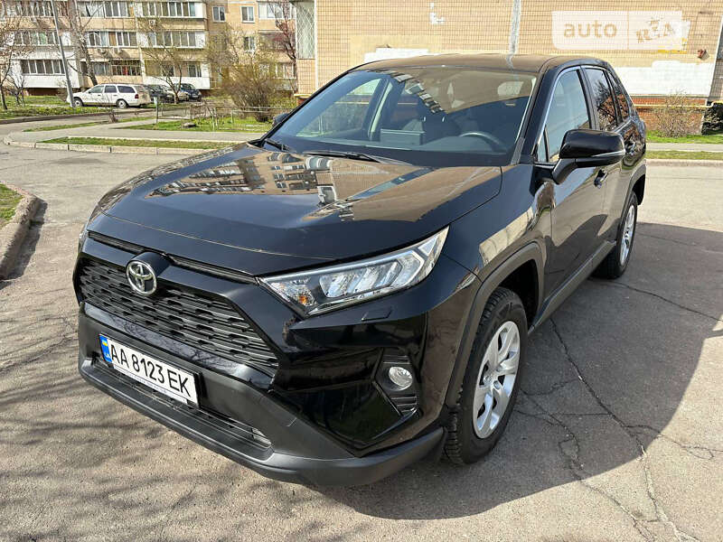 2019 toyota rav4