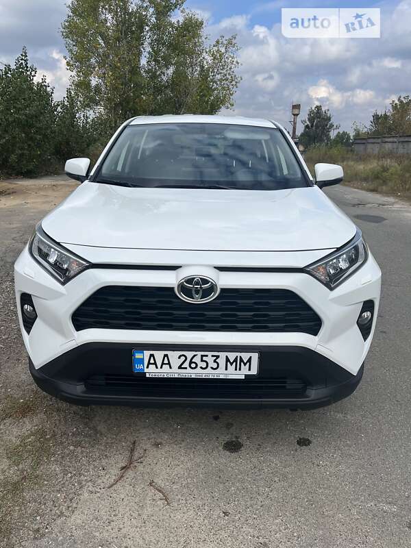 2019 toyota rav4