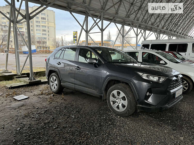 2020 toyota rav4