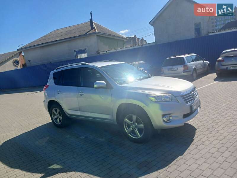 2012 toyota rav4