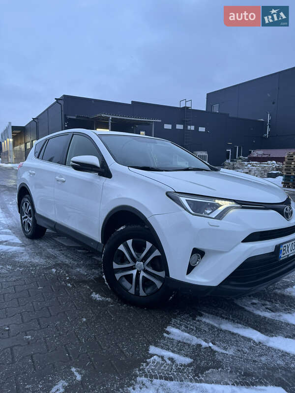 2018 toyota rav4