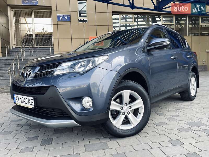 2013 toyota rav4
