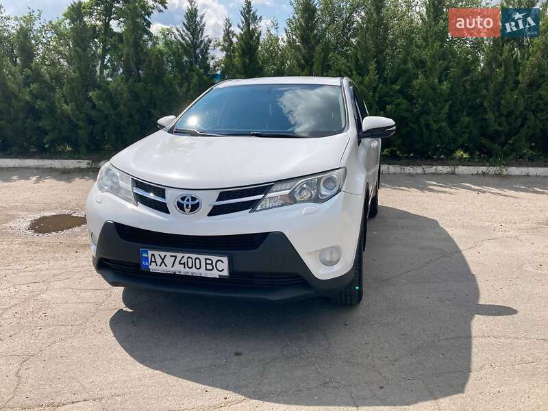 2013 toyota rav4
