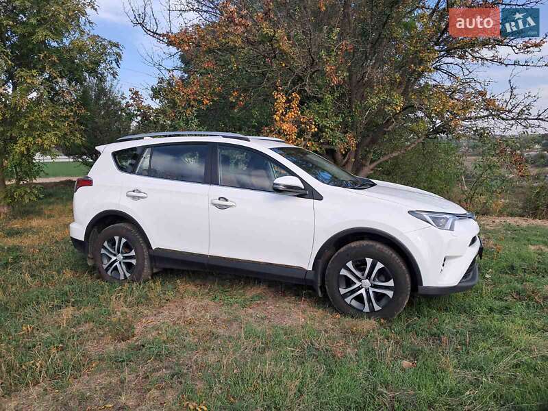 2018 toyota rav4