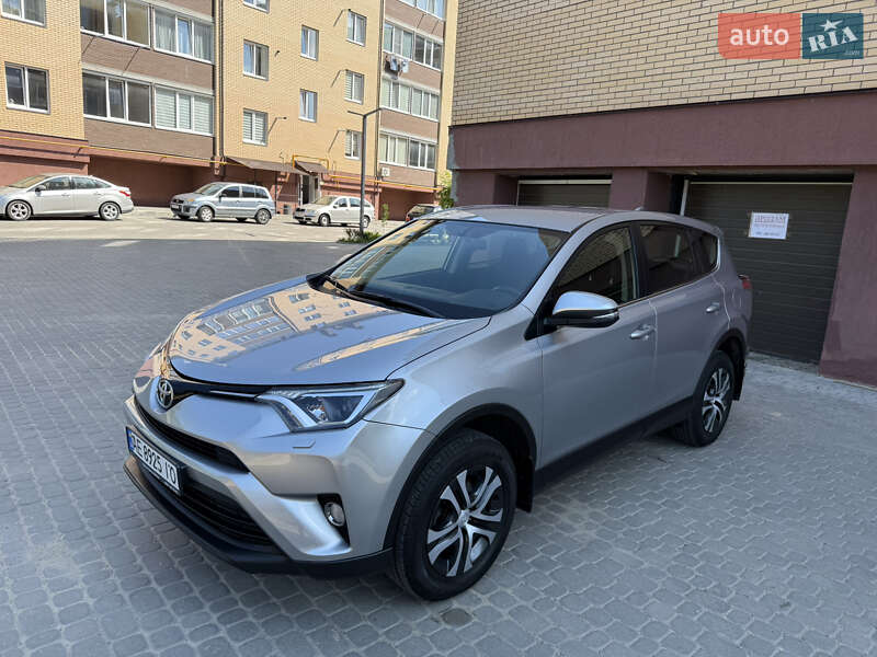 2018 toyota rav4