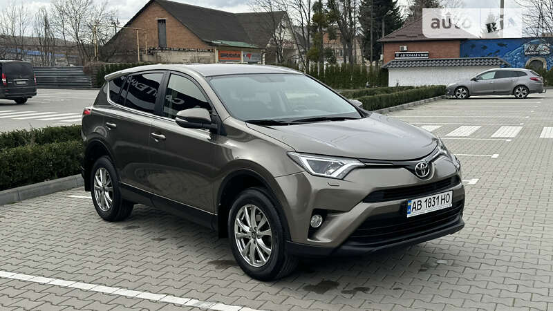 2018 toyota rav4
