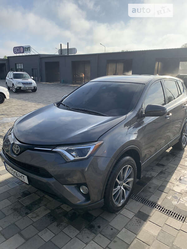 2018 toyota rav4