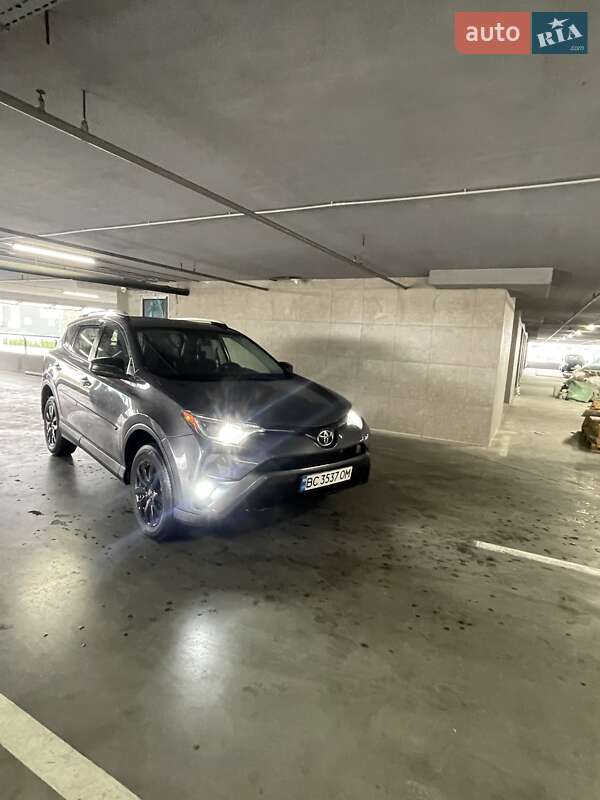 2016 toyota rav4