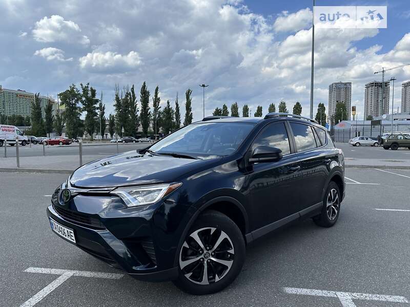 2017 toyota rav4