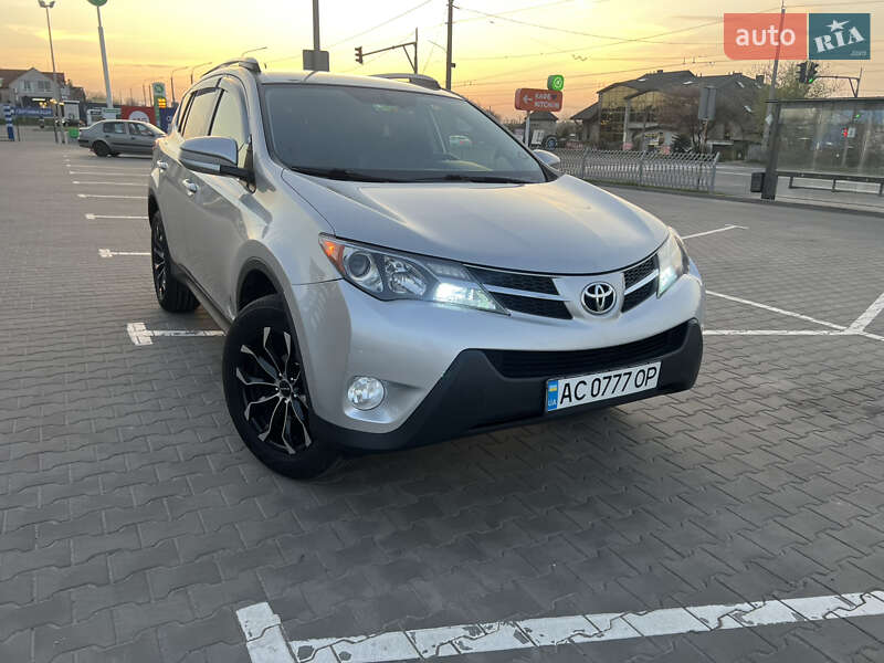 2013 toyota rav4