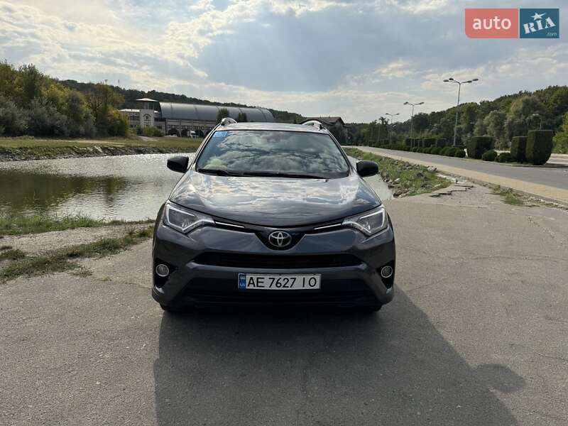 2017 toyota rav4