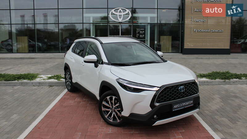2022 toyota corolla cross hybrid