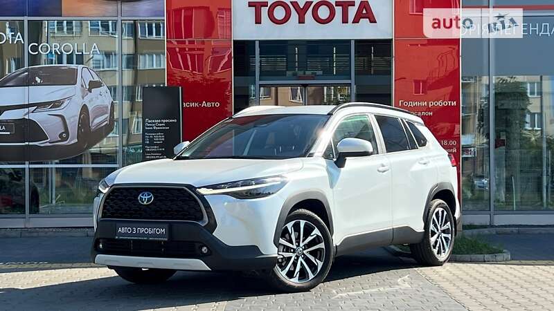 2022 toyota corolla cross hybrid
