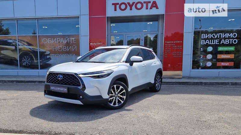 2022 toyota corolla cross hybrid