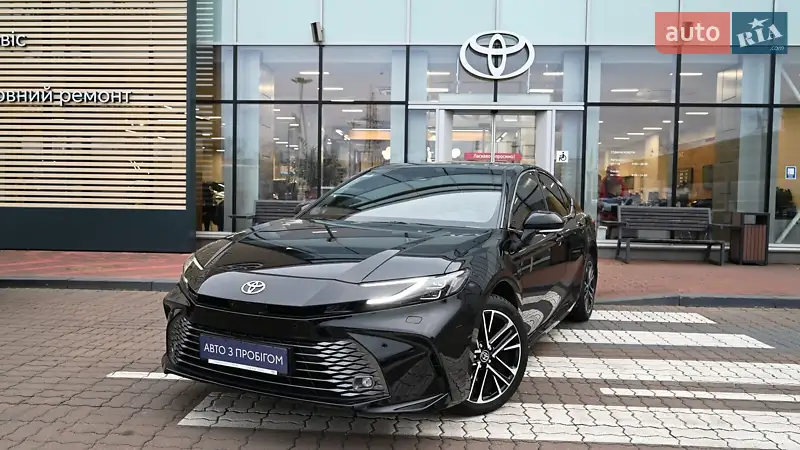 2025 toyota camry
