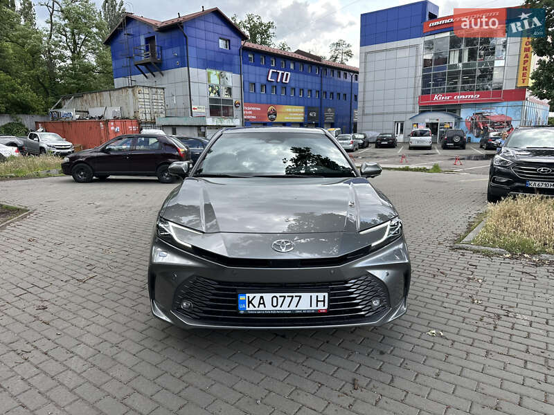 2024 toyota camry