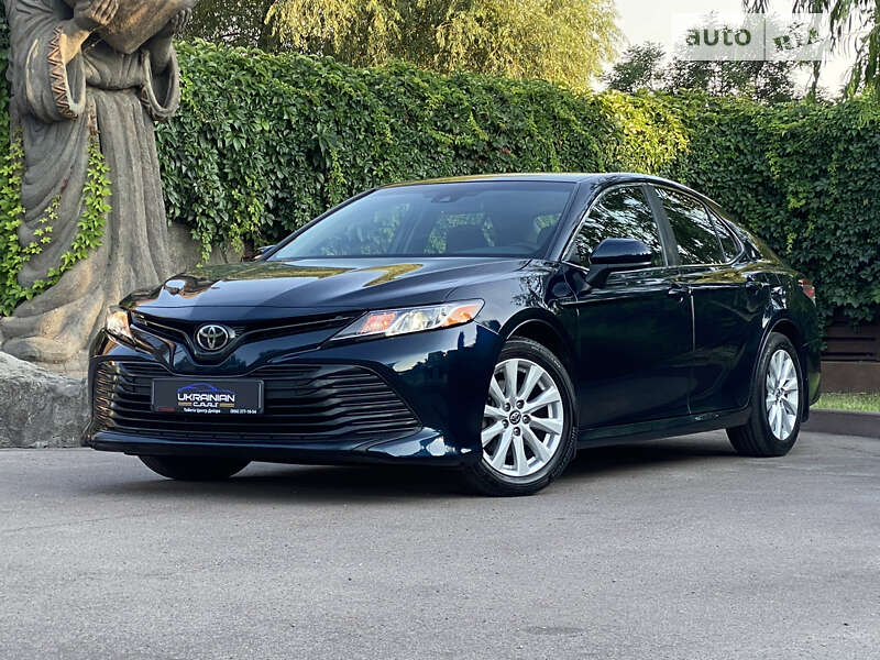 2017 toyota camry