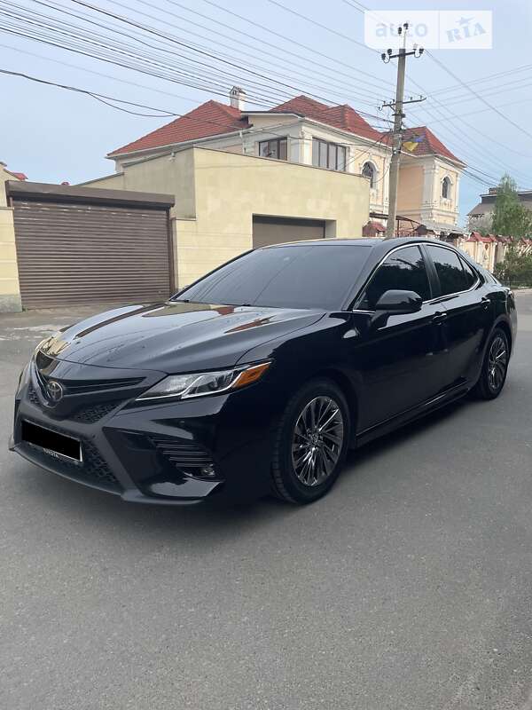 2018 toyota camry