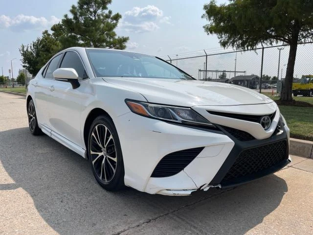 2018 toyota camry l