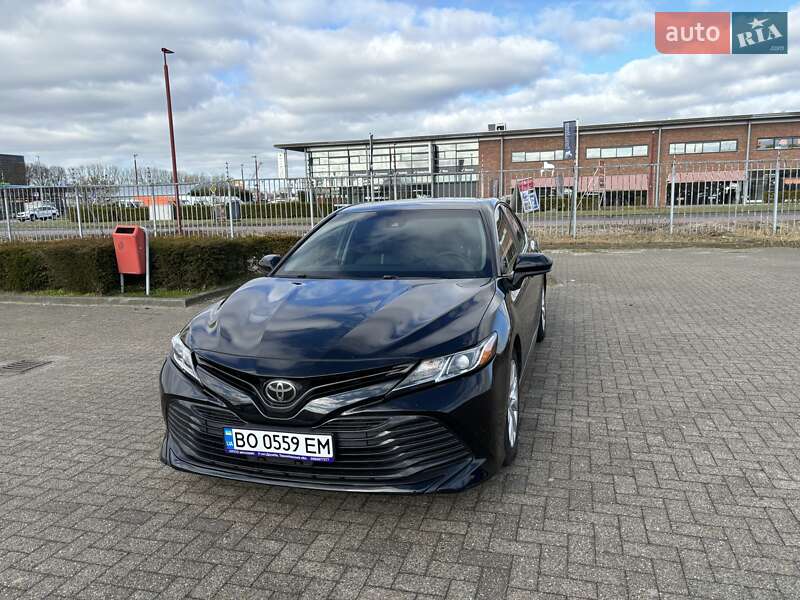 2017 toyota camry